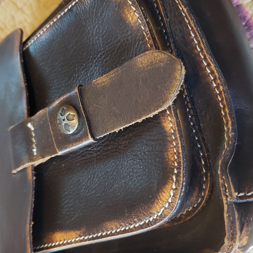 Patricia Nash 'Lari' Crossbody Bag - Picture 4 of 11